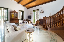 Luxury Villa Gira Sole in Sicily for Rent | Villa with Pool near the Beach - Living Room