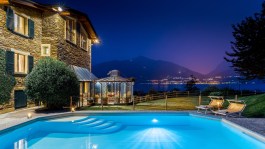 Luxury Villa La Dolce in Santa Maria Rezzonico for Rent | Villa at lake Como by night