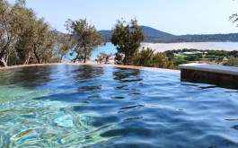 Luxury Villa Mannus in Sardinia for Rent | Pool with sea view