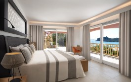 Luxury Villa Mannus in Sardinia for Rent | Bedroom with sea view
