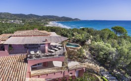 Luxury Villa Mannus in Sardinia for Rent | Villa with sea view
