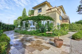 Apartment in Villa Mazzanta in Tuscany for Rent | 