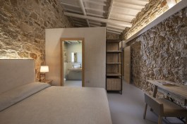 Luxury Villa Morisca in Sardinia for Rent | Bedroom and ensuite Bathroom