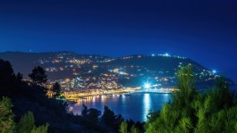 Luxury Villa Nel Blu in Liguria for Rent | Villa with private pool and sea view by night