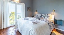 Luxury Villa Nel Blu in Liguria for Rent | Bedroom