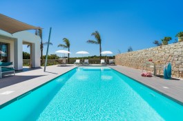 Villa Nica in Sicily for Rent | Villa with Pool Near the Sea - The Pool