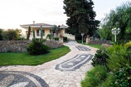 Villa Profumo d´Oriente in Sicily for Rent | Villa with Swimming Pool - Patio to Villa