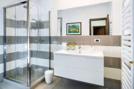 Villa Profumo d´Oriente in Sicily for Rent | Villa with Swimming Pool- Bathroom