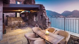 Luxury Villa Rivetta in Como for Rent | Villa with the lake view