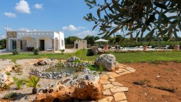 Luxury Villa Sanssouci in Apulia for Rent | Villa with pool and sea view