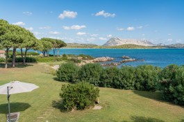 Luxury Villa Sofia in Sardinia for Rent | Garden 