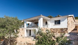 Luxury Villa Solemia in Sardinia for Rent | Villa with Pool and Seaview - The Villa