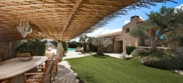Luxury Villa Terra in Sardinia for Rent | Garden and Pool