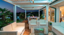 Luxury Villa Ambra in Sardinia for Rent | Villa with Pool and Sea View - Evening on Terrace