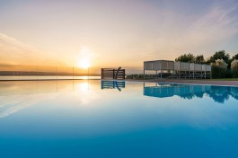 Rent Luxury Villa Angelina in Italy for Rent | Villa with Pool and direct Access to Sea - Sunset at the Pool