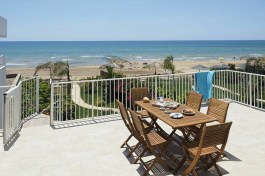 Luxury Villa Ariel in Sicily for Rent | Villa with Direct Access to the Beach - View from Terrace