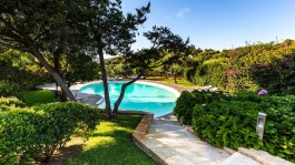 Luxury Villa Bianca in Sardinia for Rent | Villa with Private Pool - Garden and Pool