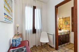Luxury Villa Camemi in Sicily for Rent | Villa with Pool and Seaview - En-Suite Bathroom