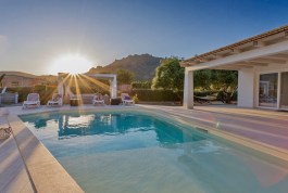 Luxury Villa Claudia in Sardinia for Rent | Pool in sunet
