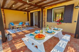 Villa Conchiglia in Sicily for Rent | Terrace