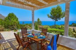 Villa Desirée in Sicily for Rent | Breakfast on terrace with sea view