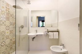 Luxury Villa del Mito in Sicily for Rent | Villa with Pool and Seaview - Bathroom