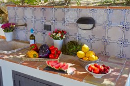 Villa Gabbiano in Sicily for Rent | Barbecue zone