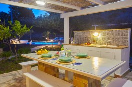 Villa Gaia Scopello in Sicily for Rent | Dinner in the garden