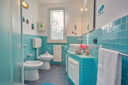 Villa Ginestra in Sicily for Rent | Bathroom