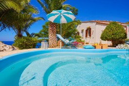 Villa Ginestra in Sicily for Rent | Villa with the pool