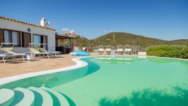 Luxury Villa Ilaria in Sardinia for Rent | Villa with private pool