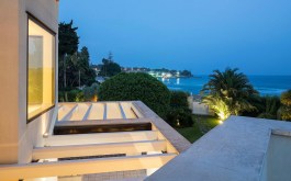Luxury Villa La Plage in Sicily for Rent | Noto | Villa on the Beach