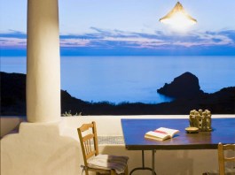 Luxury Villa L´Ulivo di Pollara in Sicily for Rent | Villa with Seaview - Sunset