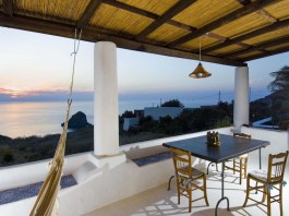 Luxury Villa L´Ulivo di Pollara in Sicily for Rent | Villa with Seaview - Sunset from Terrace