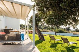 Luxury Villa Nettuno in Sicily for Rent | Villa near the Beach - Terrace