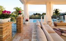 Luxury Villa Pales in Sicily for Rent | Villa with Pool and Seaview - Terrace