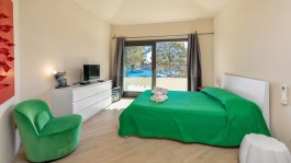 Luxury Villa Purple in Sardinia for Rent | Villa with Pool and Sea View - Bedroom