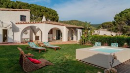 Luxury Villa Sandra in Sardinia for Rent | Beach villa with private pool