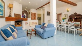 Luxury Villa Sandra in Sardinia for Rent | Beach villa with private pool - living room