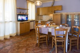 Apartment in Villetta Dino in Tuscany for Rent | Kitchen in Apartment