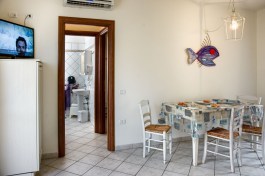 Apartment in Villetta Tina in Tuscany for Rent | Living Room with Table