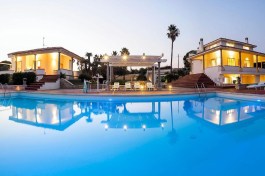 Luxury Villa Maya in Sicily for Rent |  Modica - Villa with Pool and Seaview - Sunset