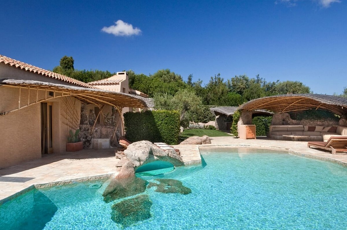 Luxury Villa Terra in Sardinia for Rent | Villa with private pool